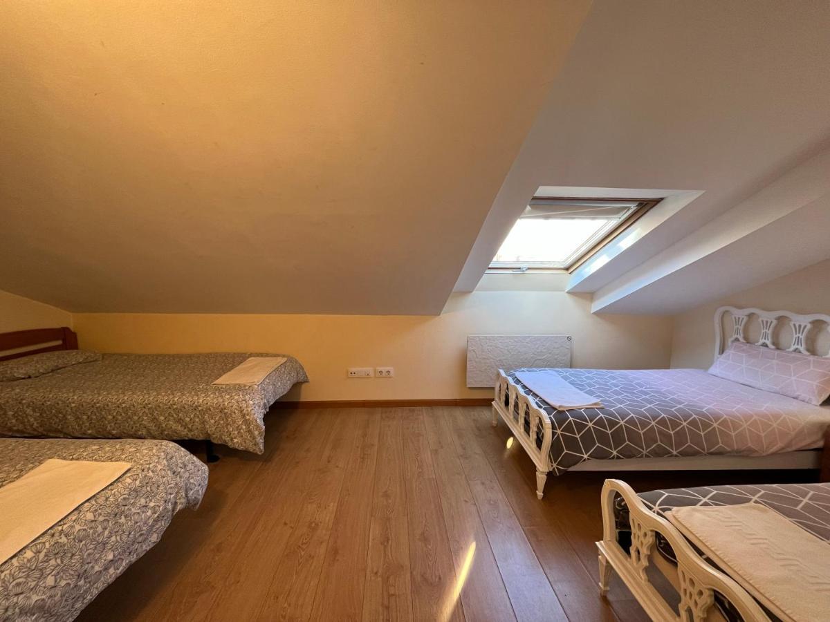 Apartamentosarturo Llanes Laplaza Atico Centrico Extérieur photo